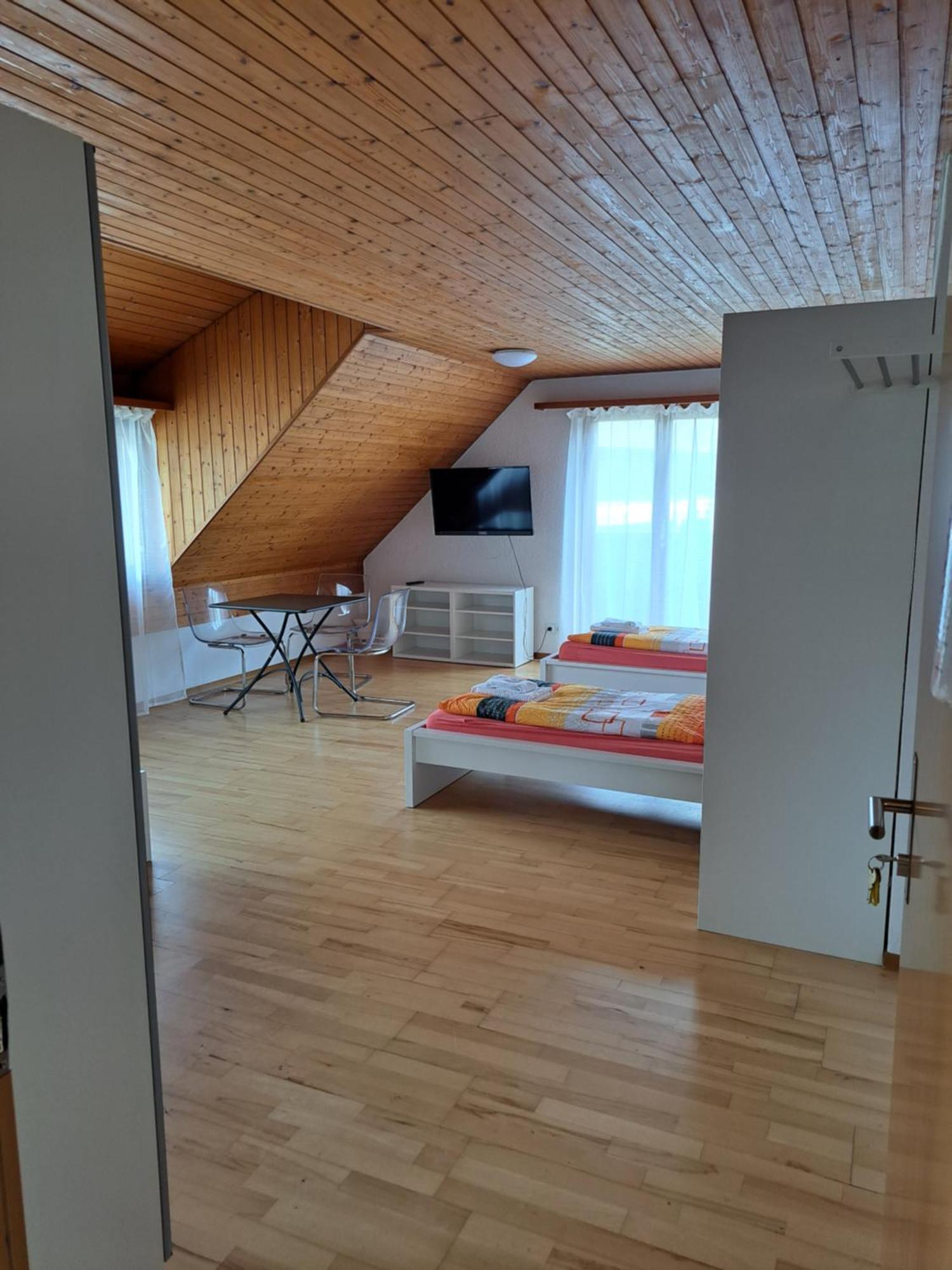 Good Bed Aarwangen Apartment Екстериор снимка